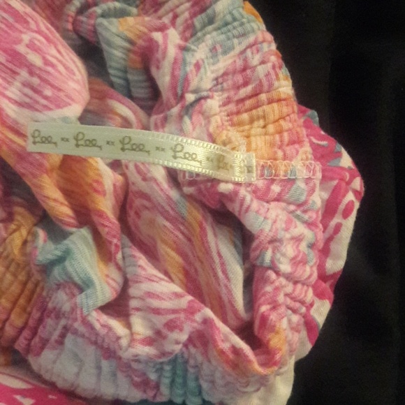 Xs Lilly - Picture 2 of 2